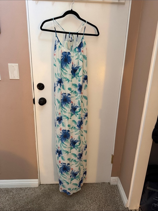 Roxy Dresses & Skirts - Roxy Blue and Teal Floral Maxi Dress